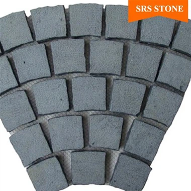 Đường lái xe tự nhiên chia khối bằng đá granite Trung Quốc Đá bazan đen